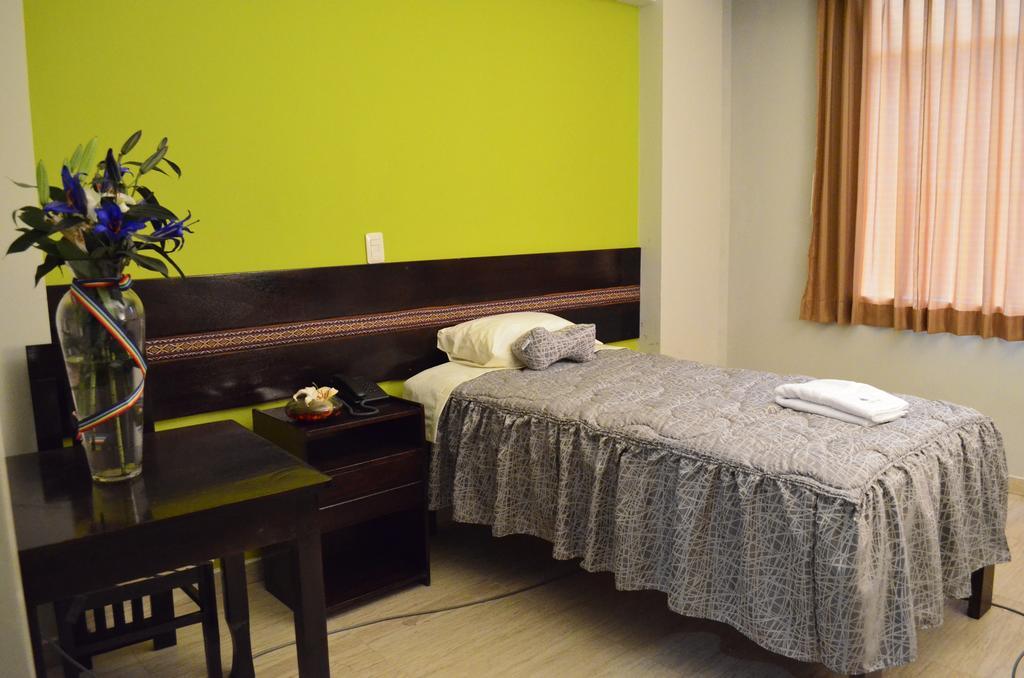 كوسكو Julia'S Hotel الغرفة الصورة